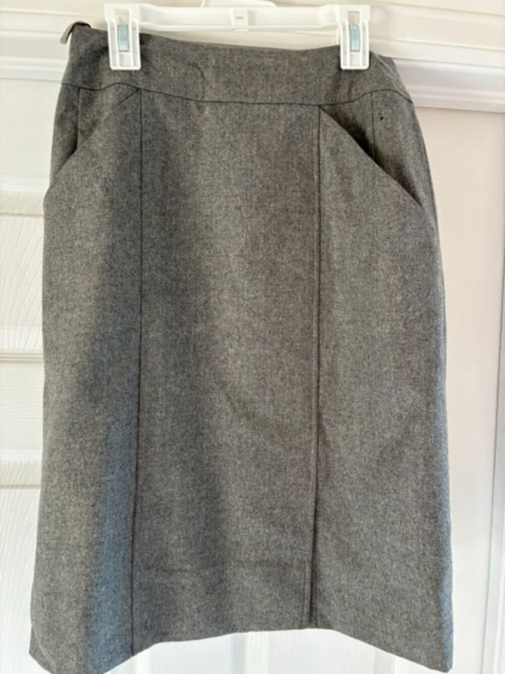 Vintage Chanel Boutique Classic Gray Women's Skirt Size 0-2